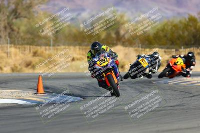 media/Jan-16-2022-CVMA (Sun) [[7f3d92989d]]/Race 3 Amateur Supersport Middleweight/